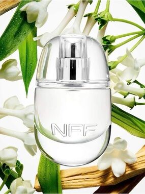 Jones Rode No Make Up Make Up fragrance ✨ Gift Set